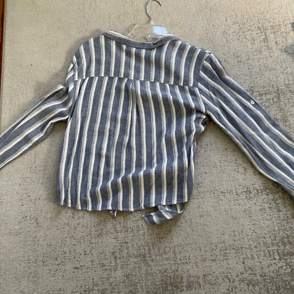 Bella Dahl blue/white stripped tie front blouse - Picture 2 of 2